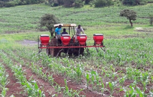 Equity Bank has set aside KSh3 billion loans for the next five years with the aim of reaching 100,000 food crop farmers through its Kilimo Biashara project.