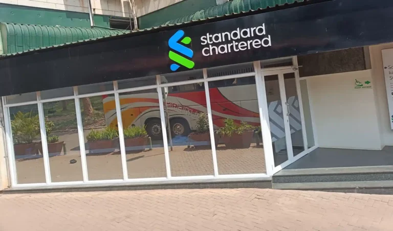 Standard Chartered Kenya introduces a new campaign, ‘Switch your Salo. Bank Better’, offering a prize pool of Sh15 million for new customers who transfer their salary accounts to the bank.