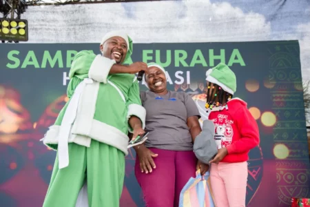 Safaricom launched its Christmas campaign Sambaza Furaha at Hon. John Njoroge Secondary School in Kasarani to spread the love and cheer with the community
