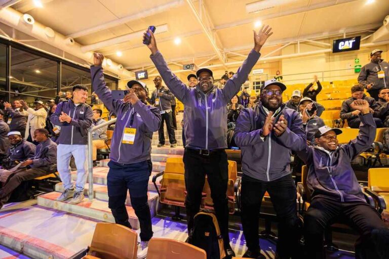 Kenyan CAT Excavator winners at Caterpillar Centennial in Málaga